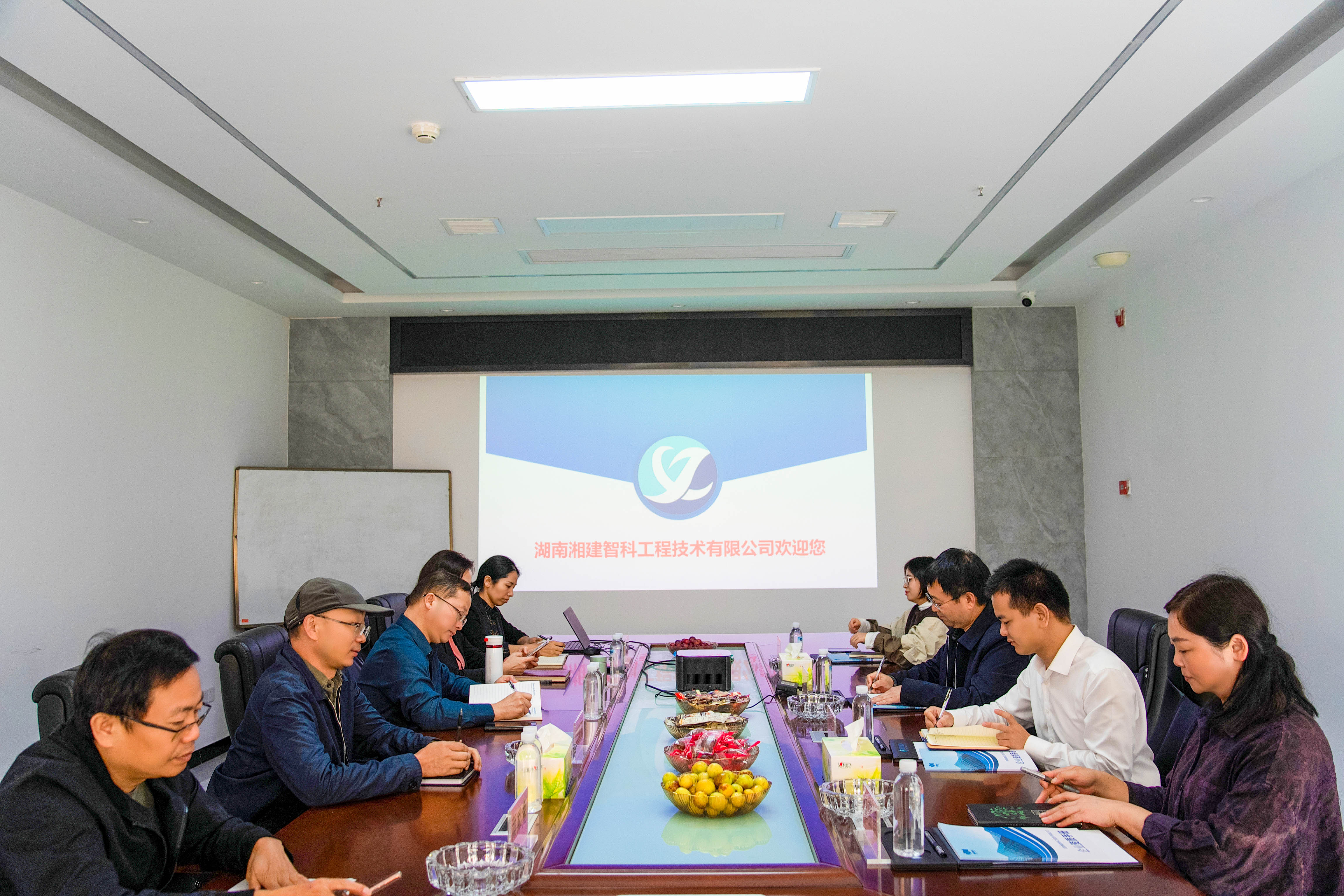 相互學習，共同發展|熱烈歡迎博聯檢測集團領導一(yī)行莅臨我司參觀交流